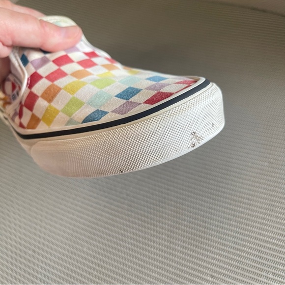 VANS Rainbow Checkered Slip-On Canvas Sneakers, Men's 7.5 Wom's 9 - Picture 10 of 11